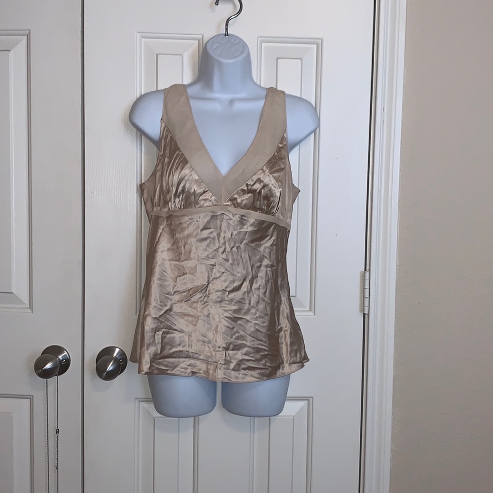 M Express top